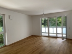 Exklusives Angebot:Neuwertige edle 3,5 Zi. Wohnung-SW-Balkon+Blick ins Grüne in Bestlage Obermenzing - Wohnbereich